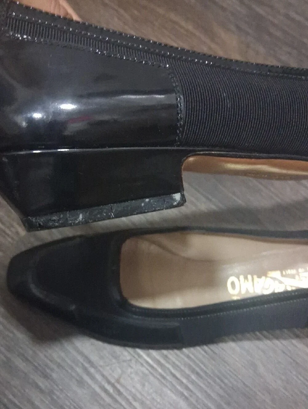 Salvatore Ferragamo Size 6 Black Square-Toe Ballet Flats